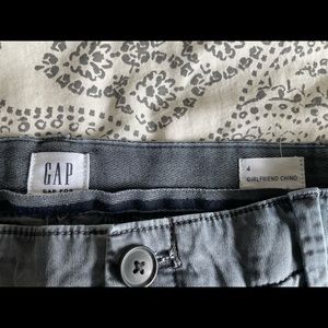 GAP Girlfriend Chino Grey